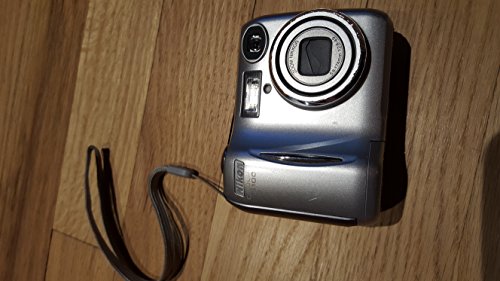 Nikon Coolpix 4100 4MP Digital Camera with 3x Optical Zoom