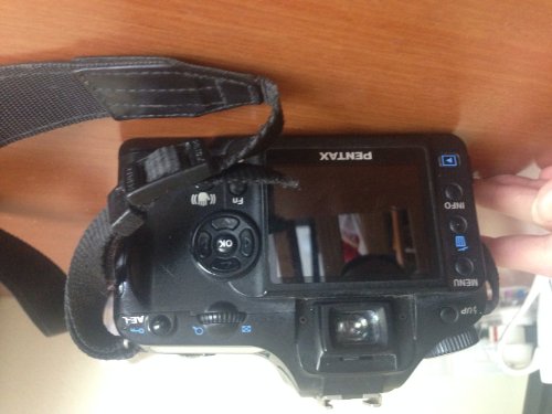 Pentax K100D 6.1MP Digital SLR Camera Shake Reduction