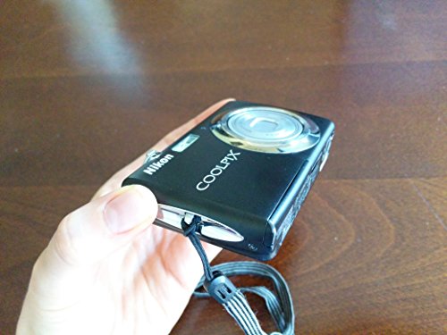 Nikon Coolpix S220 Camera Digital