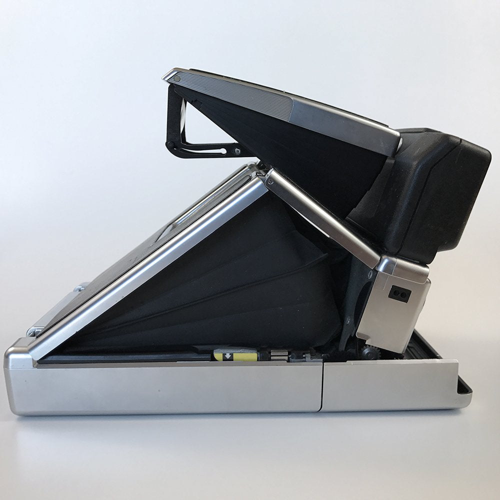 Polaroid SX-70 - Land Camera Model 2