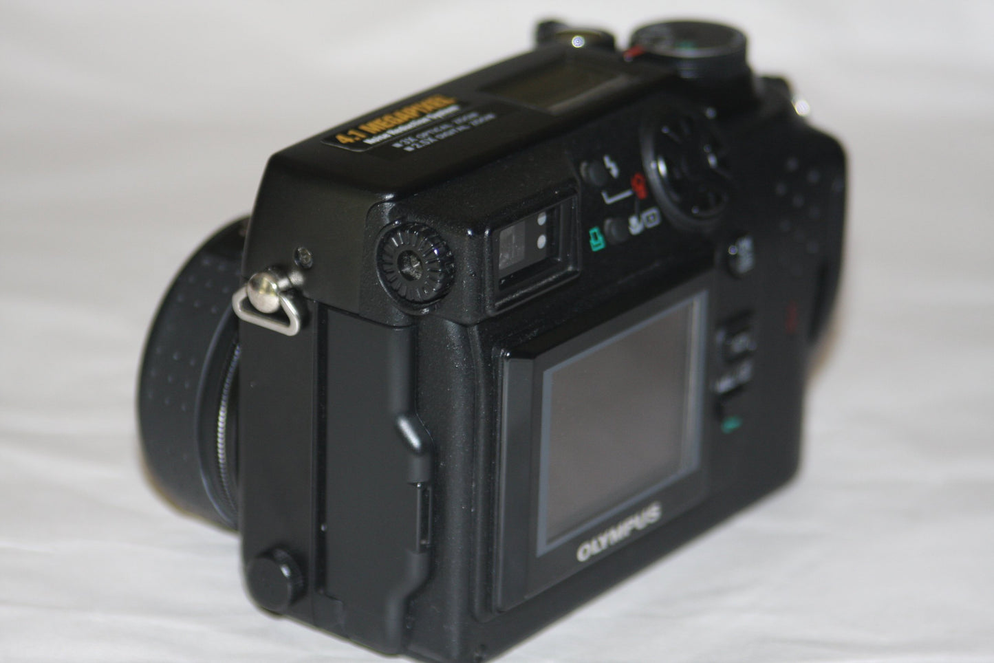 OM SYSTEM OLYMPUS Camedia C-4040 4MP Digital Camera w/ 3x Optical Zoom