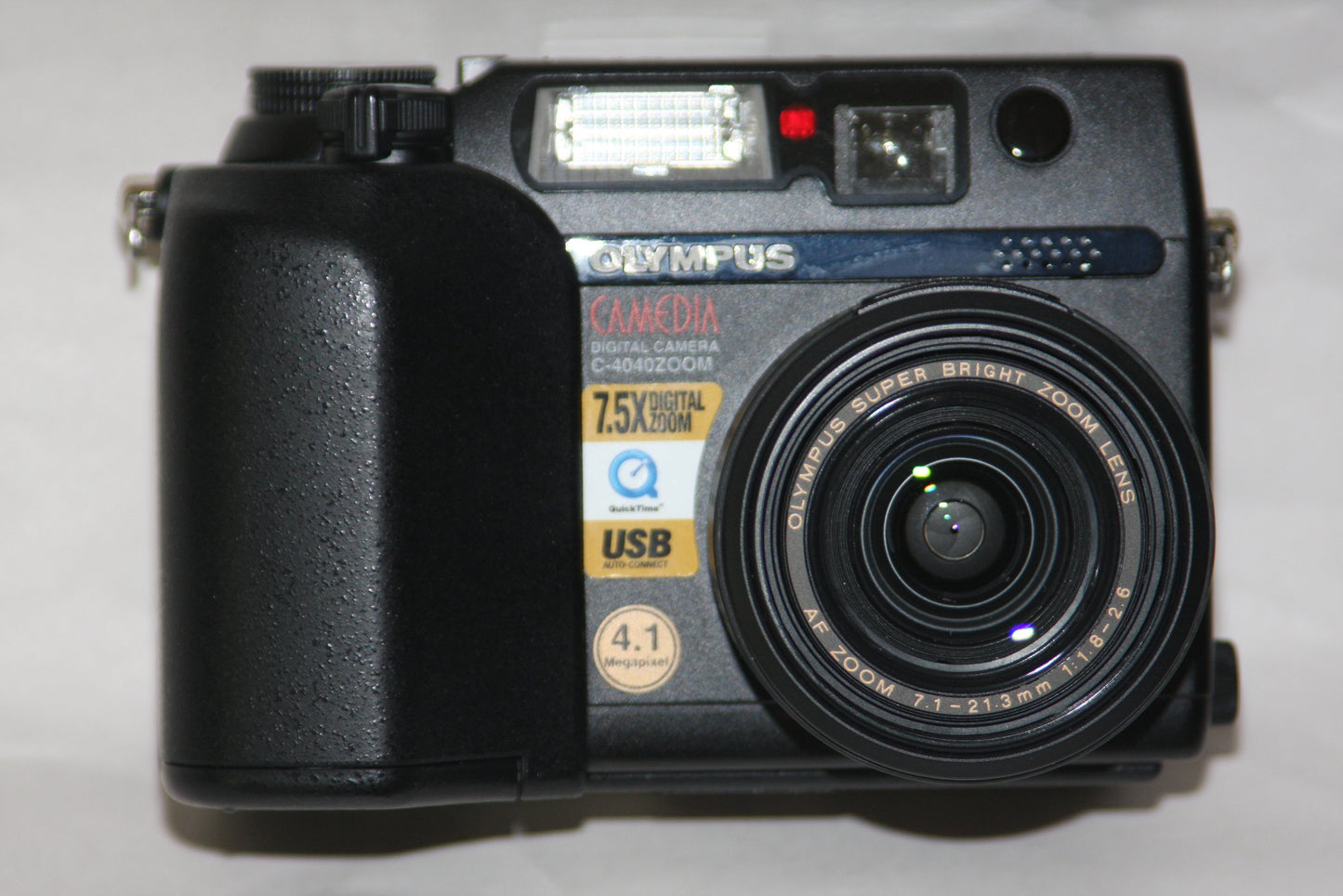 OM SYSTEM OLYMPUS Camedia C-4040 4MP Digital Camera w/ 3x Optical Zoom