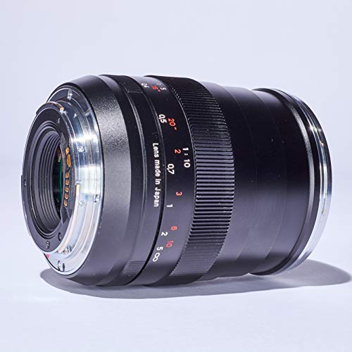 Zeiss 50mm f/2.0 Makro Planar ZF Manual Focus Macro Lens for The Nikon F AI-S Bayonet SLR System.
