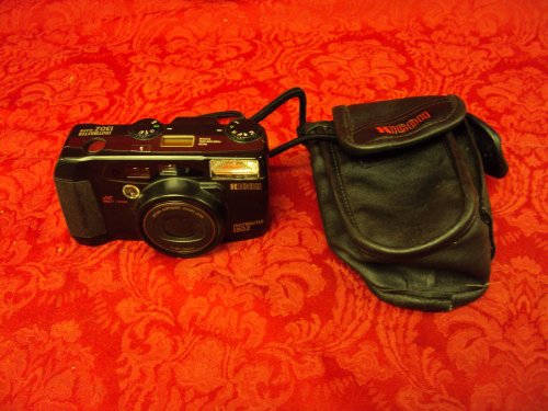 Ricoh Shotmaster 35mm Zoom Lens f=38-130mm Camera with Case