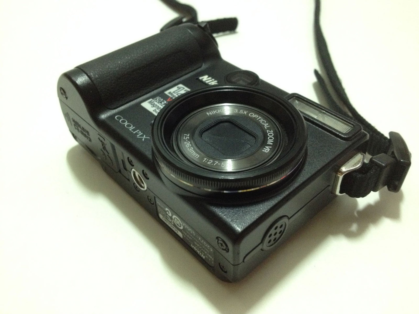 Nikon Coolpix P5100 12.1MP Digital Camera with 3.5x Optical Vibration Reduction Zoom