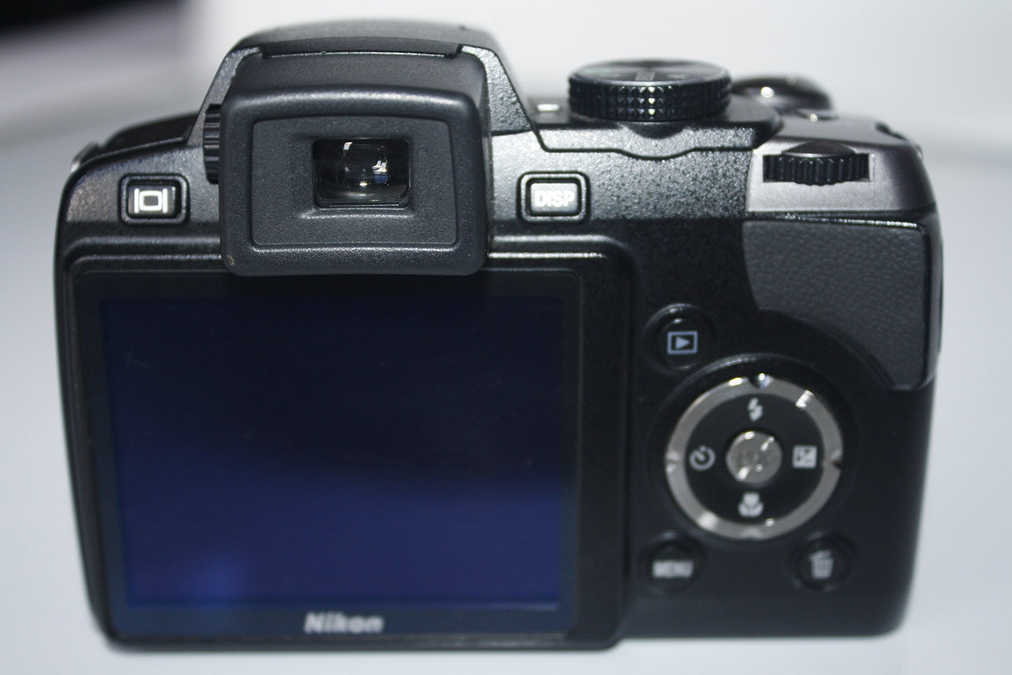 Nikon Coolpix P80 10.1MP Digital Camera with 18x Wide Angle Optical Vibration Reduction Zoom (Black)