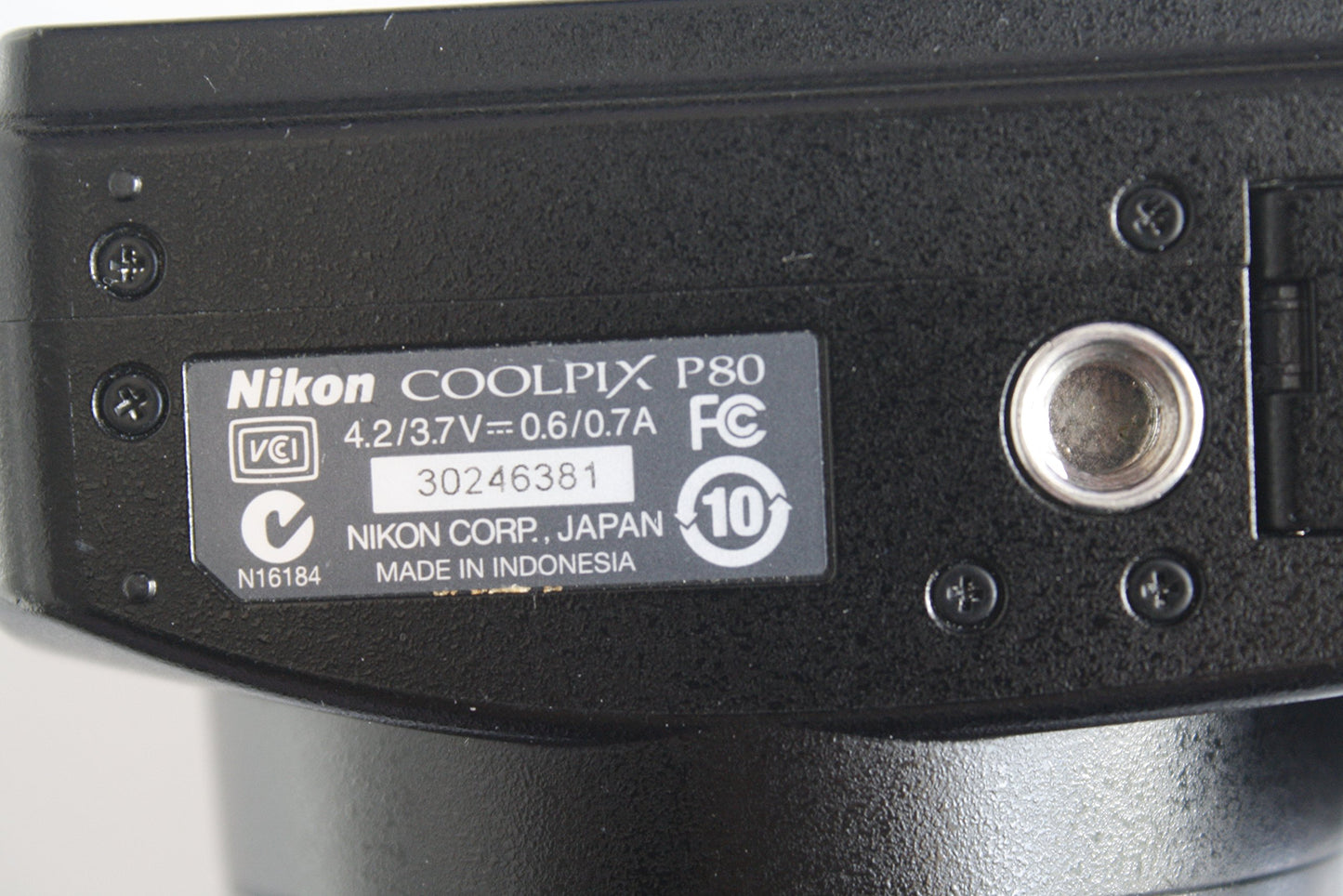 Nikon Coolpix P80 10.1MP Digital Camera with 18x Wide Angle Optical Vibration Reduction Zoom (Black)