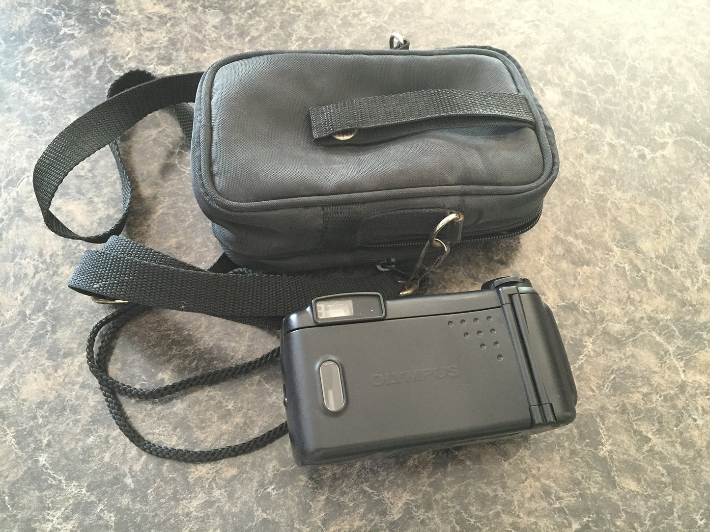 Olympus Infinity Accura Zoom 80 Camera