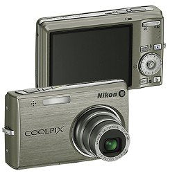 Nikon Coolpix S700 Camera Digital