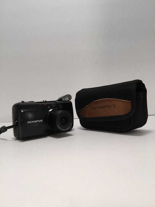 Olympus Infinity Stylus Zoom 35-70mm DLX 35mm Film Camera Outfit Black
