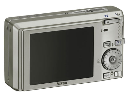 Nikon COOLPIX S510 8 Megapixel Digital Camera - Silver