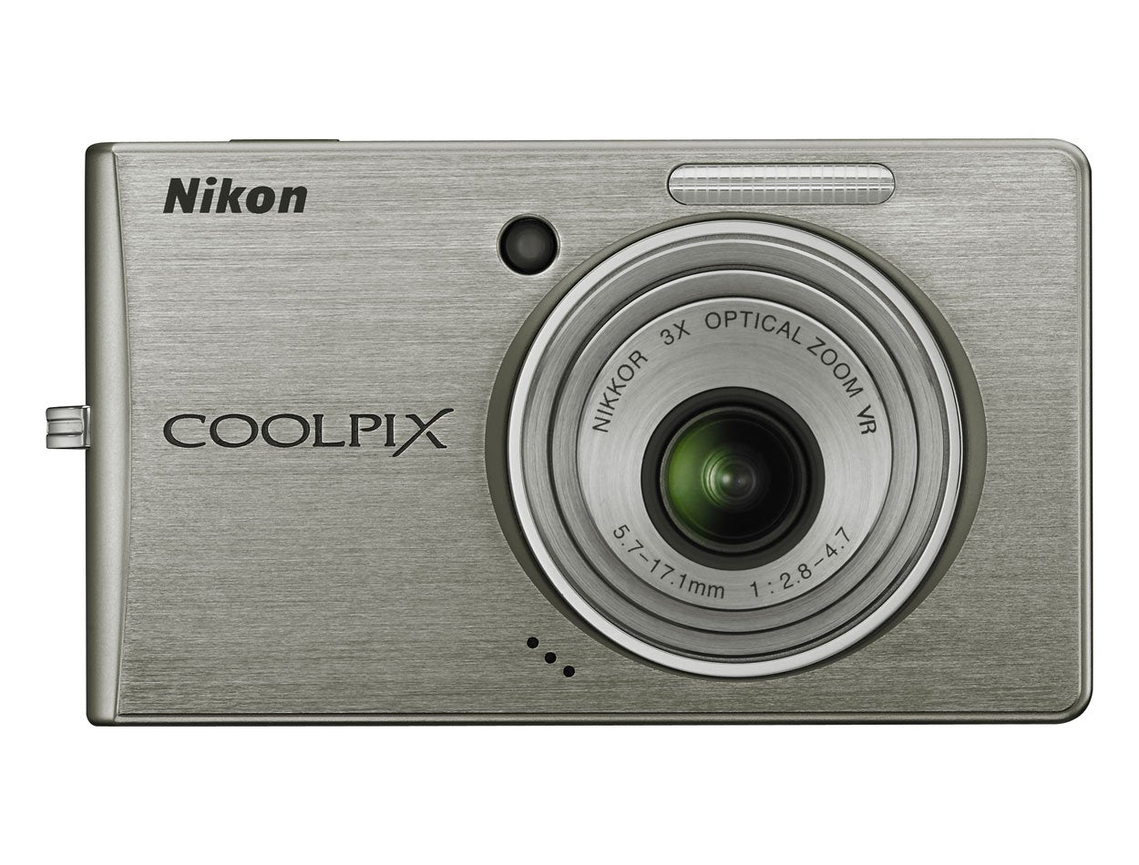 Nikon COOLPIX S510 8 Megapixel Digital Camera - Silver
