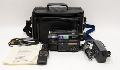 Sony Handycam 0.7LUX Video8 8mm Camcorder CCD-TR87
