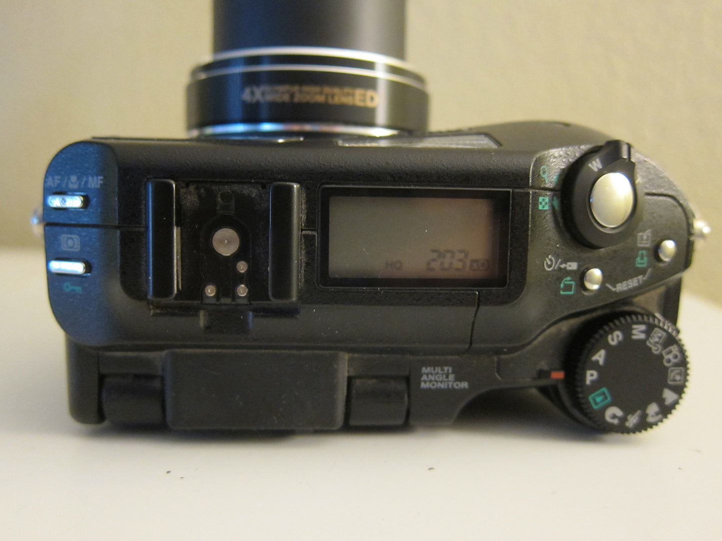 OM SYSTEM OLYMPUS Camedia C-5060 5.1 MP Digital Camera w/4x Optical Zoom