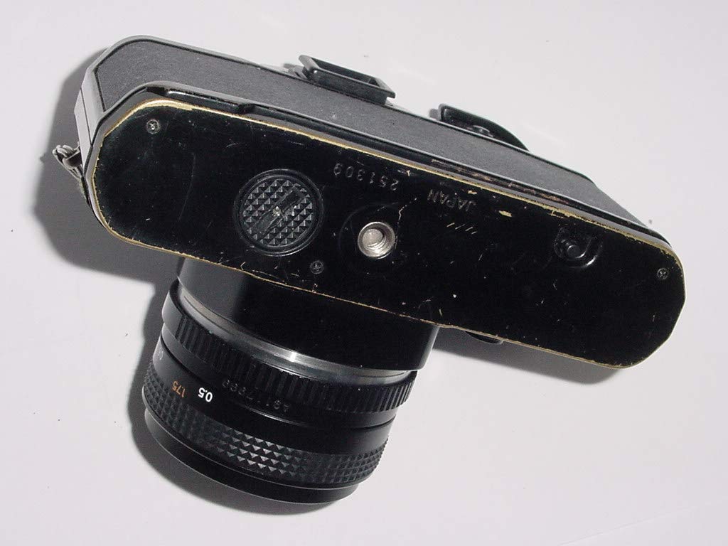 Yashica FX-3 35mm film SLR camera
