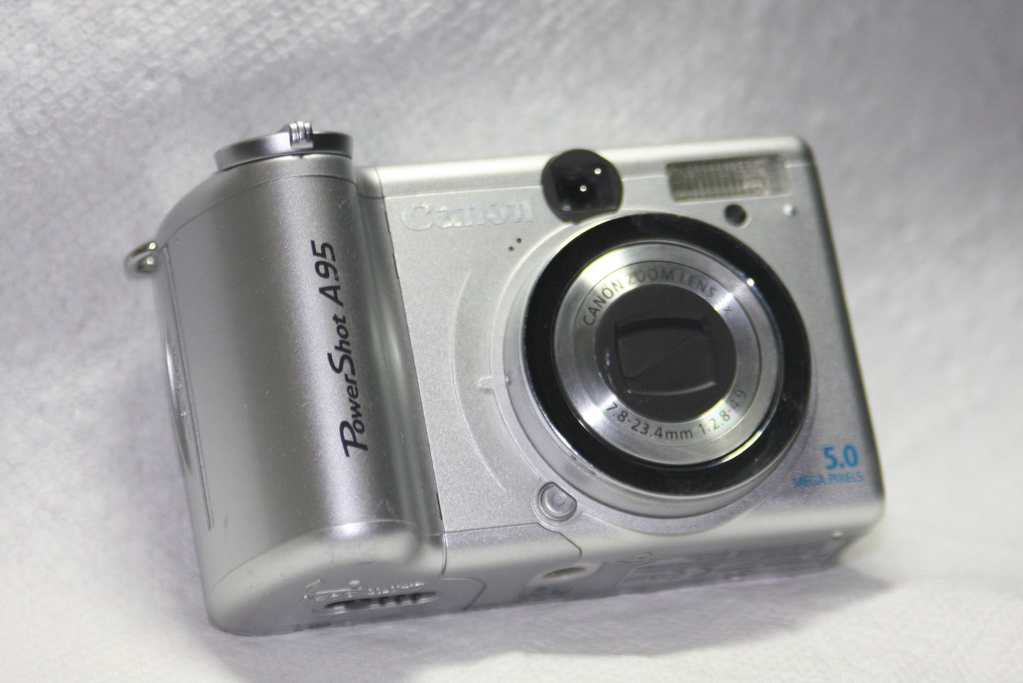Canon PowerShot A95 5MP Digital Camera with 3x Optical Zoom